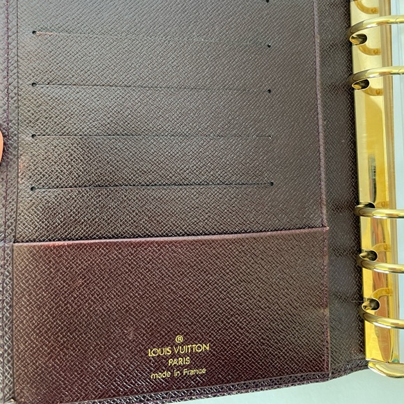 Louis Vuitton medium agenda in Taiga leather - Picture 4 of 12